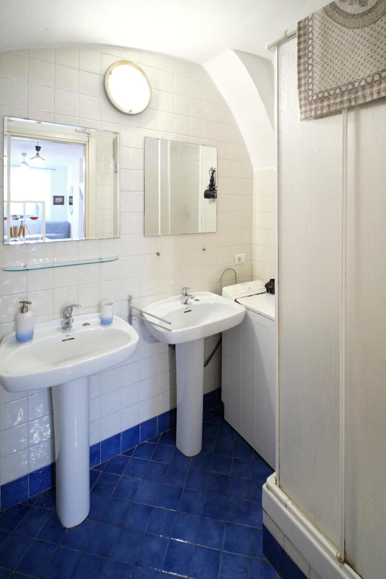 Cavour La Citta Vecchia Apartment Genoa Bagian luar foto